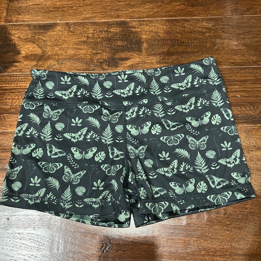 IAB short